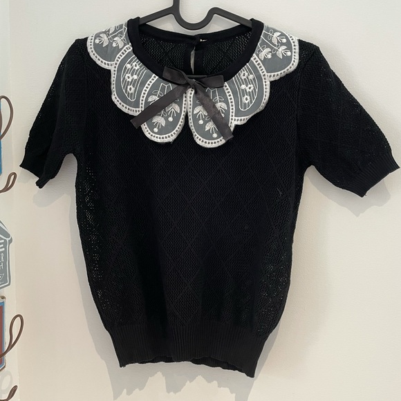 Vintage cute floral embroidered Peter Pan collar knitted short sleeves top sizeS - Picture 1 of 5